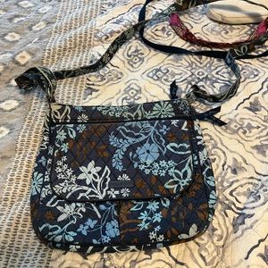 Vera Bradley mail pouch/crossbody
